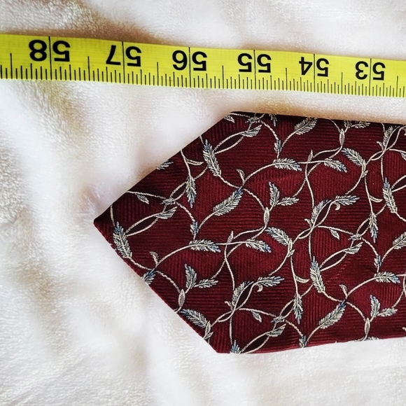 Balenciaga Vtg Flowing Feathered Tie - Picture 5 of 9